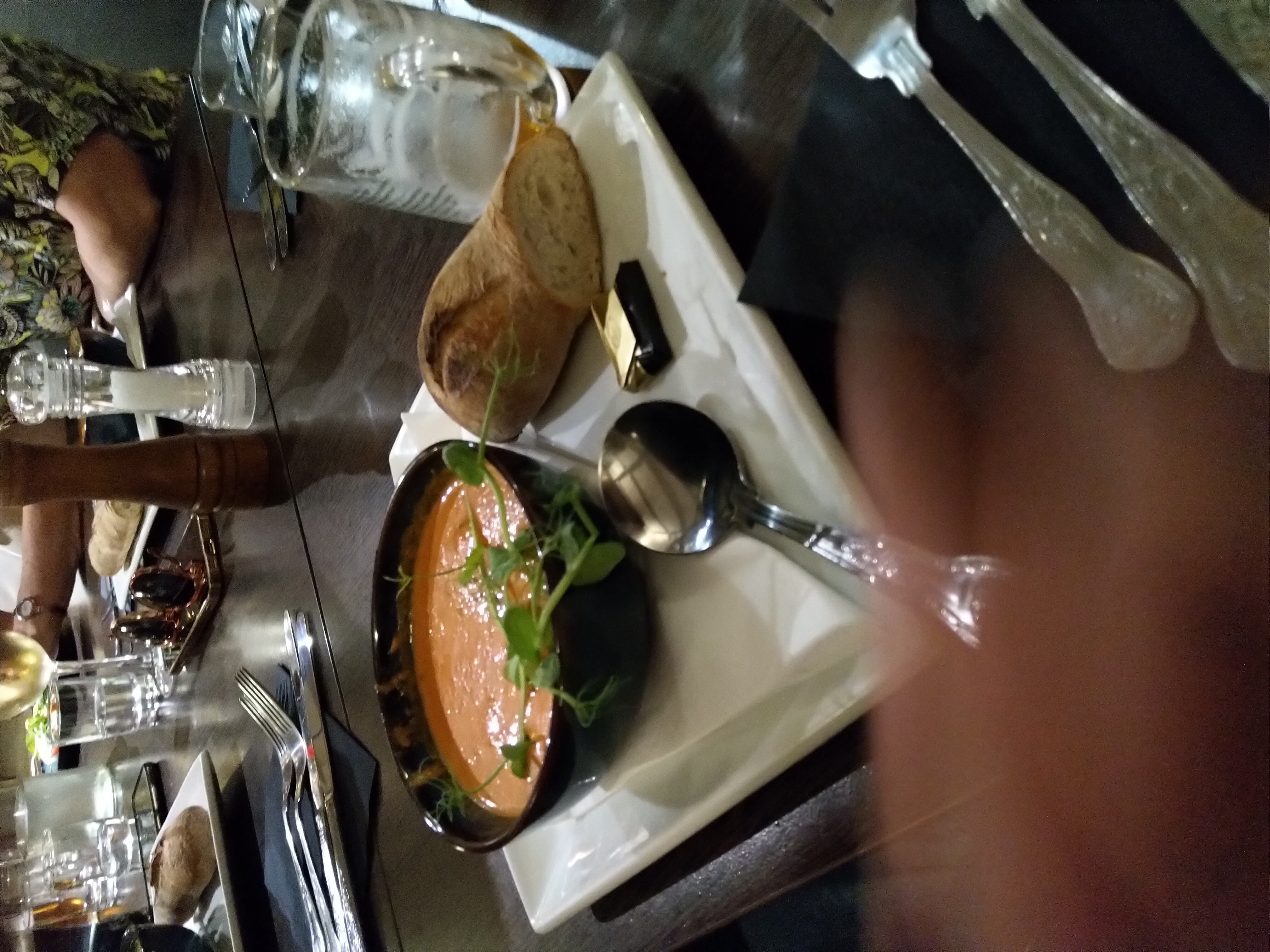 (Engeland). Foto van Jikke Lont.
Eten bij de pizerria